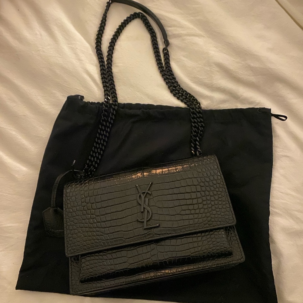 Saint Laurent Sunset Medium YSL Crossbody Bag in Croc-Emboassed Leather so Black